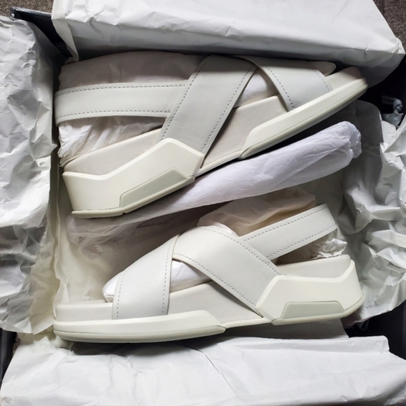 Prada White Leather Slingback Crossover Platform Sandals Size 38.5 / 8.5 - Picture 7 of 11